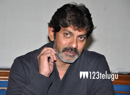 telugu hero jagapathi babu family photos