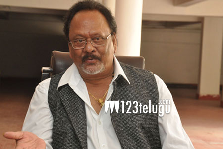 Krishnam Raju is perfectly fine confirm his sources | 123telugu.com