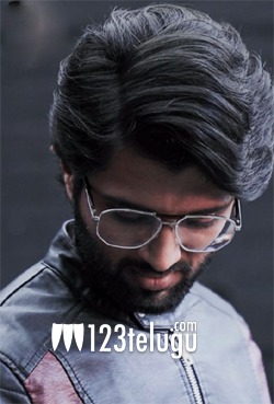 Rowdy shirts best sale devarakonda buy online