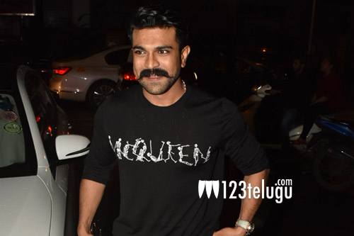 Ram Charan's look from RRR goes viral | 123telugu.com