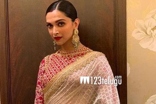 Deepika To Present Oscars Actress Deepika Padukone To Present