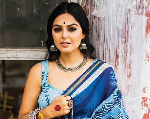 In Pics: Monal Gajjar's love for saree