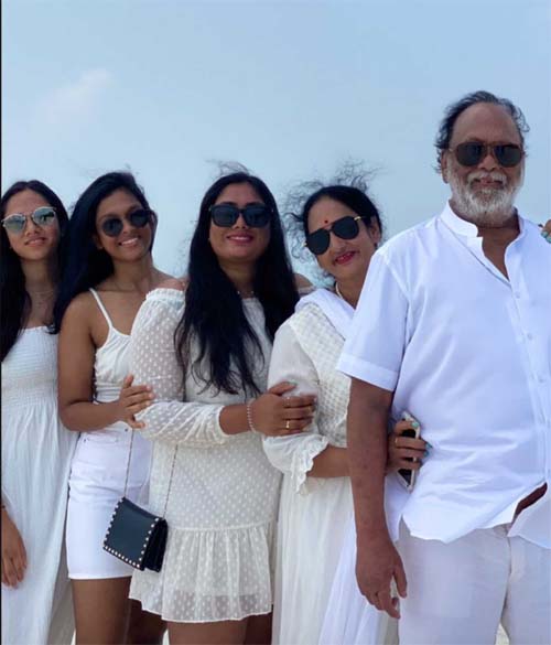 Krishnam Raju's Maldives vacay pictures go viral | 123telugu.com