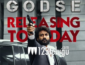 Godse Movie Review 