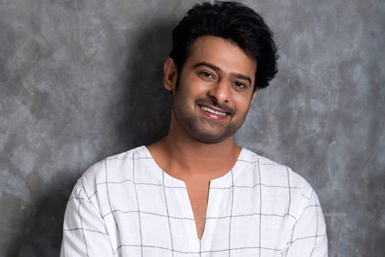 Huge multistarrer being planned with Prabhas and a star Hindi hero?