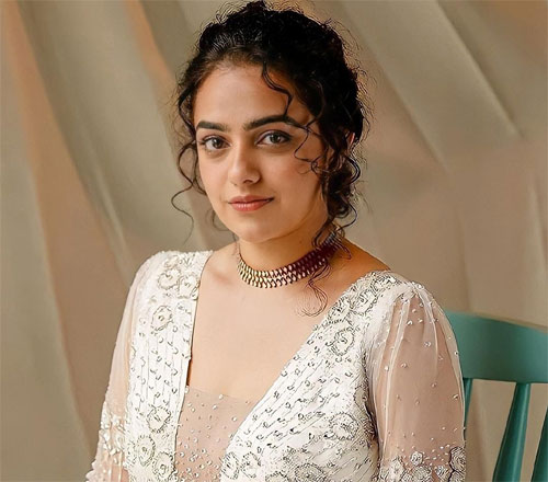 Nithya Menen reacts to viral rumors on being harassed by a Tamil hero |  123telugu.com