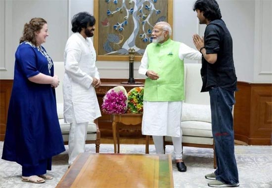 Photo Moment: Pawan Kalyan and Akira Nandan with Narendra Modi | Latest  Telugu cinema news | Movie reviews | OTT Updates, OTT