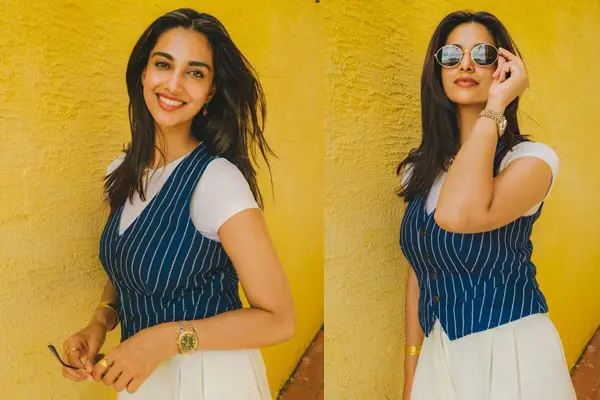 Photos : Glamorous Meenakshi Chaudhary