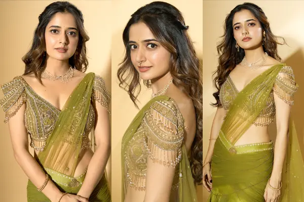 Glamorous Pics : Ashika Ranganath