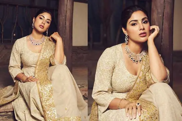 Photos : Stunning Samyuktha