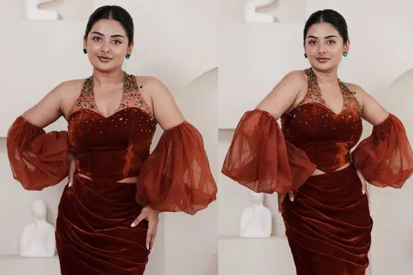 Photos : Elegant Esther Anil