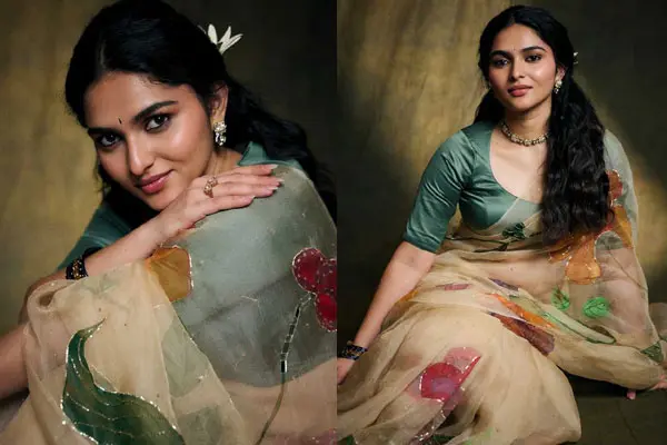 Photos : Gorgeous Kayadu Lohar