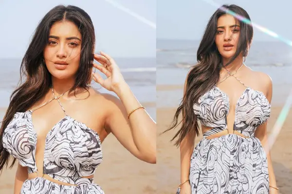 Glamorous Pics : Sizzling Rashi Singh