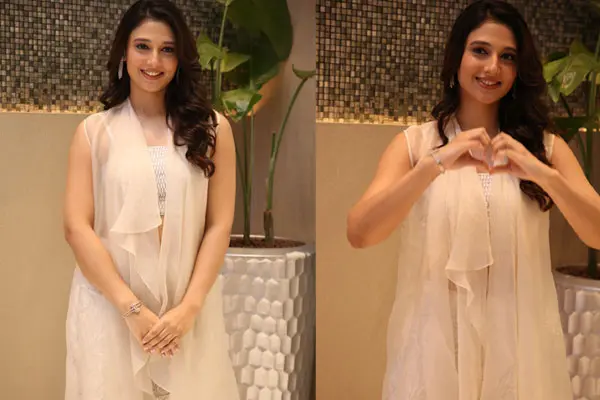Latest Photos : Ritika Nayak
