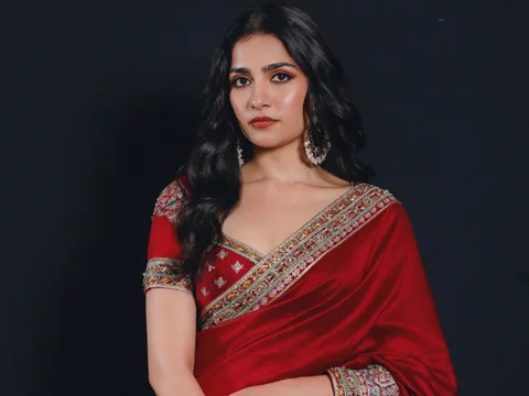 Photos : Gorgeous Rukmini Vasanth
