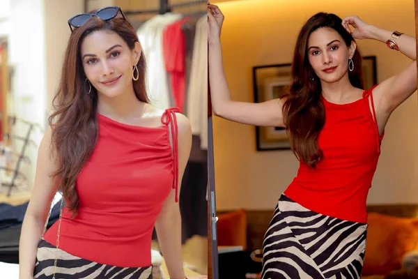 Photos : Beautiful Amyra Dastur