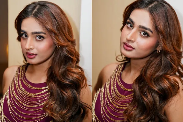 Photos : Sizzling Ayesha Khan