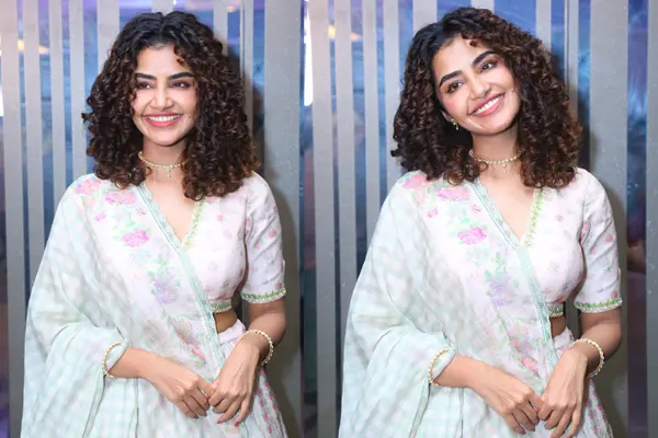 Latest Photos : Anupama Parameswaran