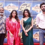 Photos : Brahmastra – Ranbir Kapoor, Alia Bhatt, Rajamouli on the sets of ETV’s Cash game show