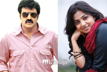 అఫీషియల్ : బాలకృష్ణ సరసన 'లెజెండ్' మేనకోడలు 1 balakrishna-and-radhika-apte