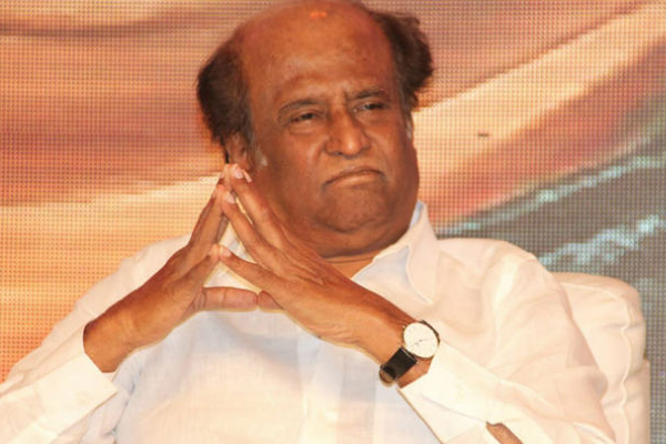 రజనీకాంత్ కావాలనే ఓటు వేయలేదట