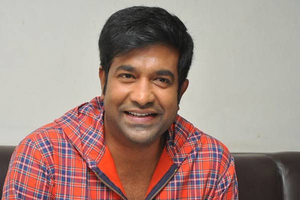 ఎక్స్ క్లూజివ్ ఇంటర్వ్యూ   : వెన్నెల కిశోర్  –  ‘ఆచార్య’లో నా రోల్ పై సూపర్ ఎగ్జైట్ తో ఉన్నాను.