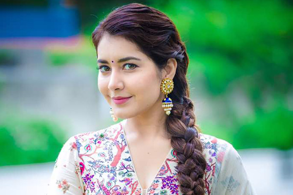 సాయి పల్లవి స్థానంలో రాశిఖన్నా!