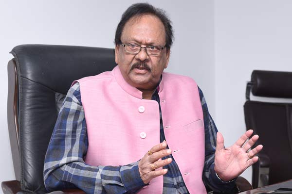 కృష్ణంరాజు ఆరోగ్యం  నిలకడగా ఉంది !