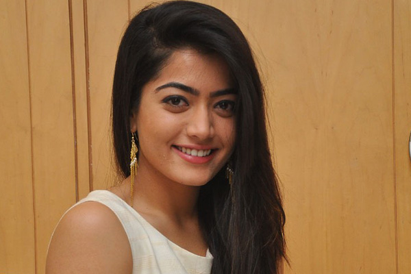 ఇంటర్వ్యూ : రష్మిక మందన్న – ఆమె నా రోల్ మాడల్