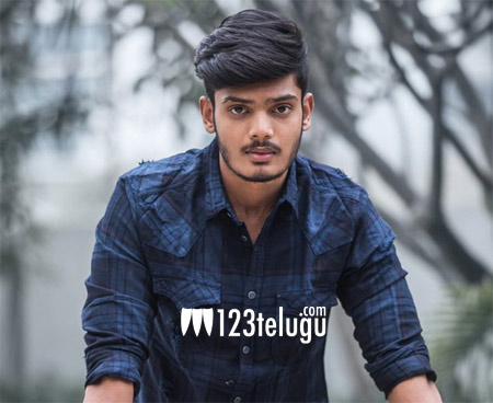 ఆ  డైరెక్టర్ కుమారుడికి హీరోయిన్ దొరికింది !