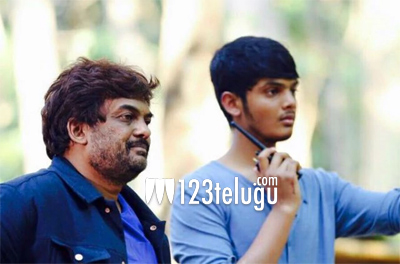 తనయుడి కోసం స్క్రిప్ట్ సిద్ధం చేసిన డ్యాషింగ్ డైరెక్టర్ !