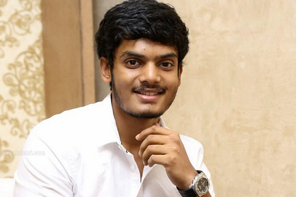 ఇంటర్వ్యూ: ఆకాష్ పూరి – ‘మెహబూబా’లో అనవసరమైన హీరోయిజం ఉండదు !