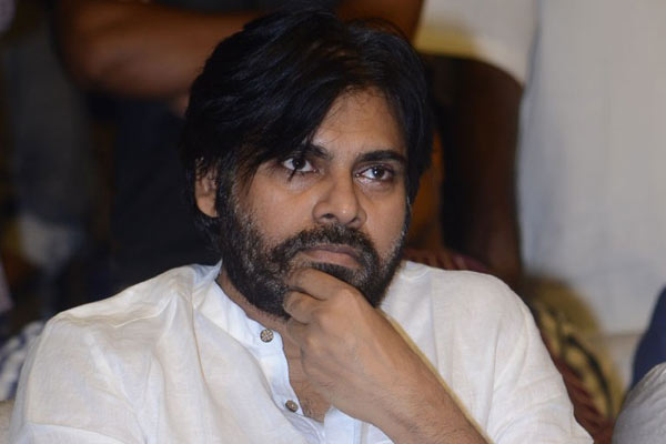 పవన్ కళ్యాణ్ ఎంత రెమ్యునరేషన్ తీసుకుంటారు ?