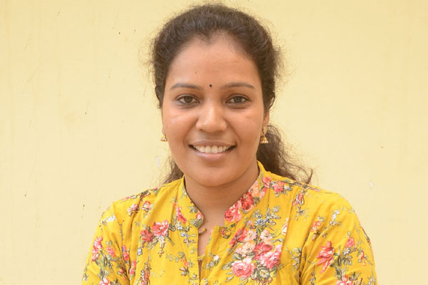 ఇంటర్వ్యూ: సంజన రెడ్డి – ఆర్జీవిగారి మూలంగానే డైరెక్టర్ అవ్వాలని నిర్ణయించుకున్నా !