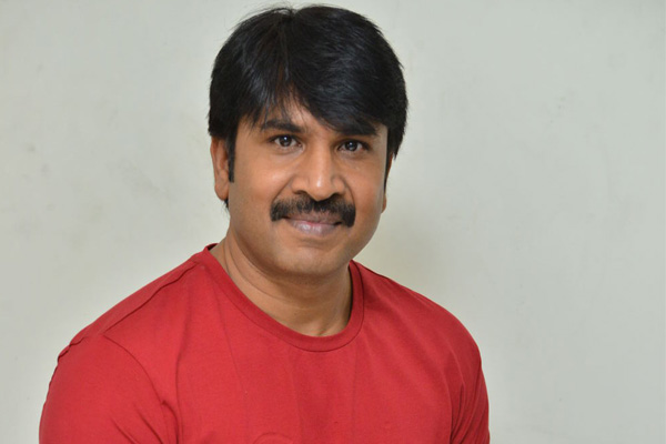 ఇంటర్వ్యూ :   శ్రీనివాస రెడ్డి –  ‘భాగ్య‌న‌గ‌ర‌ వీధుల్లో..’  ప్ర‌తి ఒక్క‌రూ ఎంజాయ్ చేస్తారు.