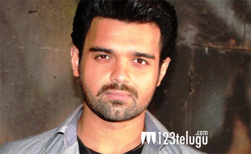 ఒకప్పటి స్టార్ హీరో  కుమారుడిపై  అత్యాచారం కేస్ నమోదైంది !