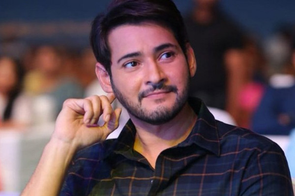 మహేష్ సూపర్ స్టార్ కావడానికి కారణం ఆయనేనట… !