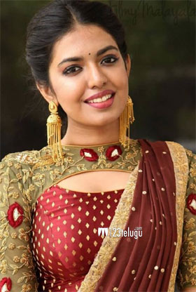 స్టార్ హీరో కుమారుడుకి  జోడిగా రాజశేఖర్‌ కుమార్తె ?