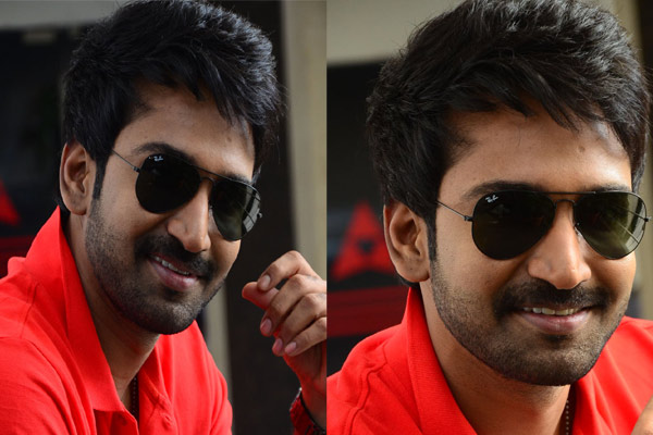 ఇంటర్వ్యూ :  ఆది పినిశెట్టి  –   నేను డబ్బులు కోసం సినిమాలు చెయ్యను !