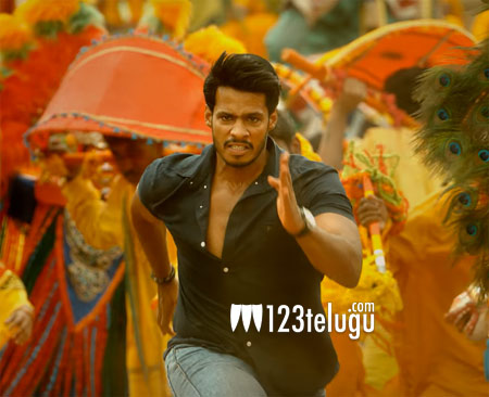 బన్నీ ని కాపీ చేసిన కన్నడ హీరో !