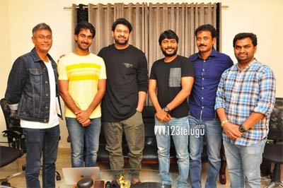 ప్రభాస్ ను మెప్పించిన పేపర్ బాయ్ !