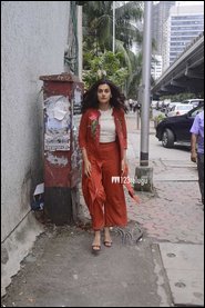 మనలో విషయం ఉంటేనేగా ట్రోల్స్ చేస్తారు-తాప్సి 1 tn Taapsi 3