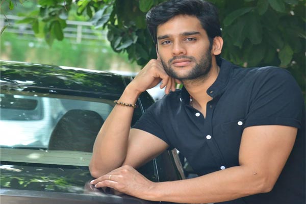 ఇంటర్వ్యూ : హీరో అభిలాష్‌ – నాకు అంద‌రు హీరోలు ఇన్స్‌పిరేష‌నే.