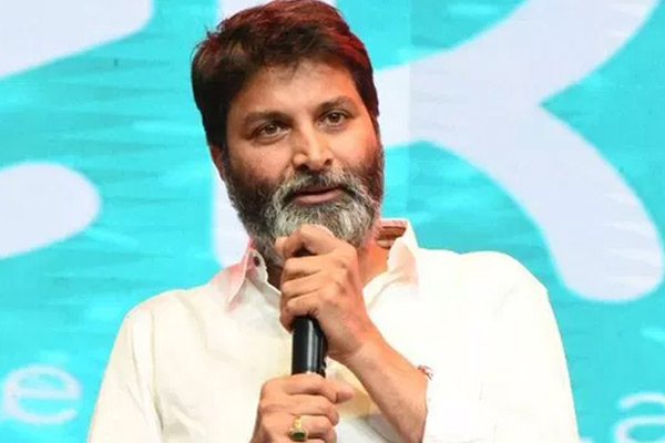 ‘త్రివిక్రమ్’ కొత్త బిజినెస్ మొదలెట్టాడు !