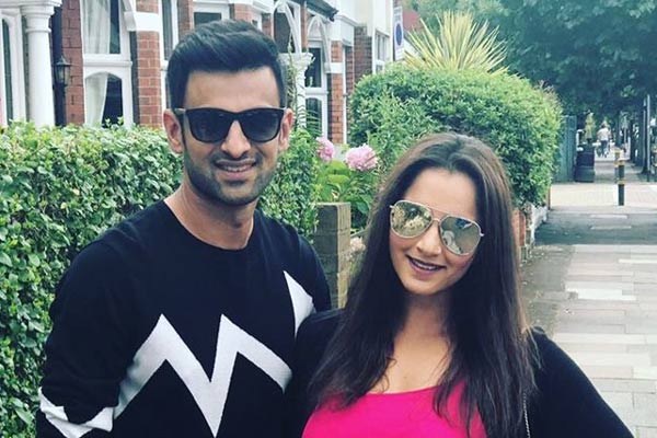 పండ‌టి బిడ్డ‌కు జ‌న్మ‌నిచ్చిన‌.. టెన్నిస్ స్టార్ సానియా మీర్జా..!