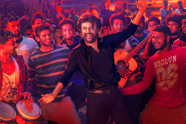 పేట సెన్సార్ టాక్ !