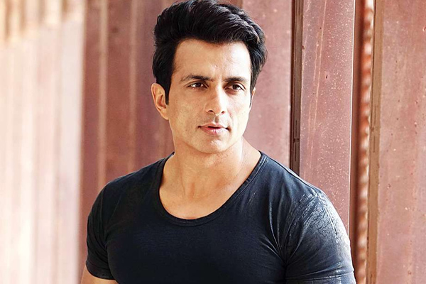 సింధు కోచ్ పాత్రలో ప్రముఖ నటుడు !