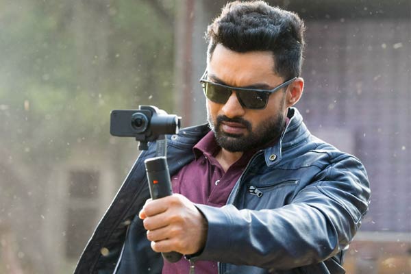 118 ప్రీ రిలీజ్ ఈవెంట్ కి ముఖ్య అతిధిగా తారక్ ?