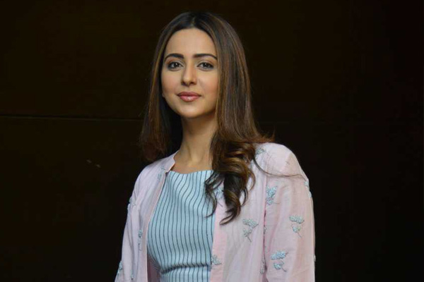 నాని 24 స్పెషల్ సాంగ్ లో క్రేజీ హీరోయిన్ !