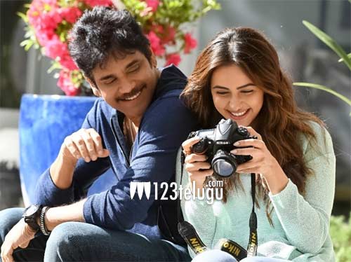 వైరల్ అవుతోన్న  నాగ్, రకుల్  వర్కౌట్స్  వీడియో  !